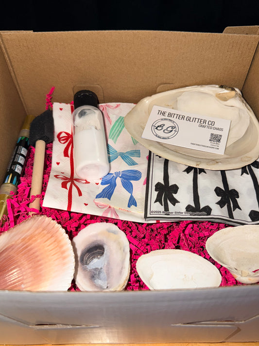 Glitter & Go: Coquette Bow Trinket Tray Kit